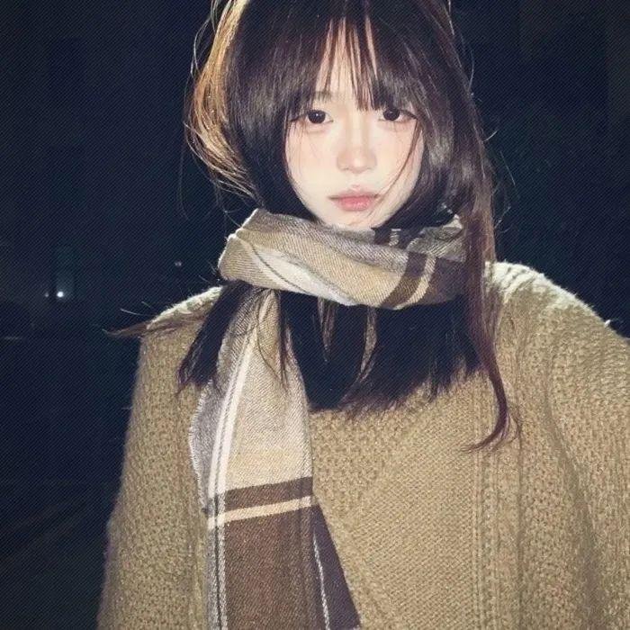 玉湖裸女